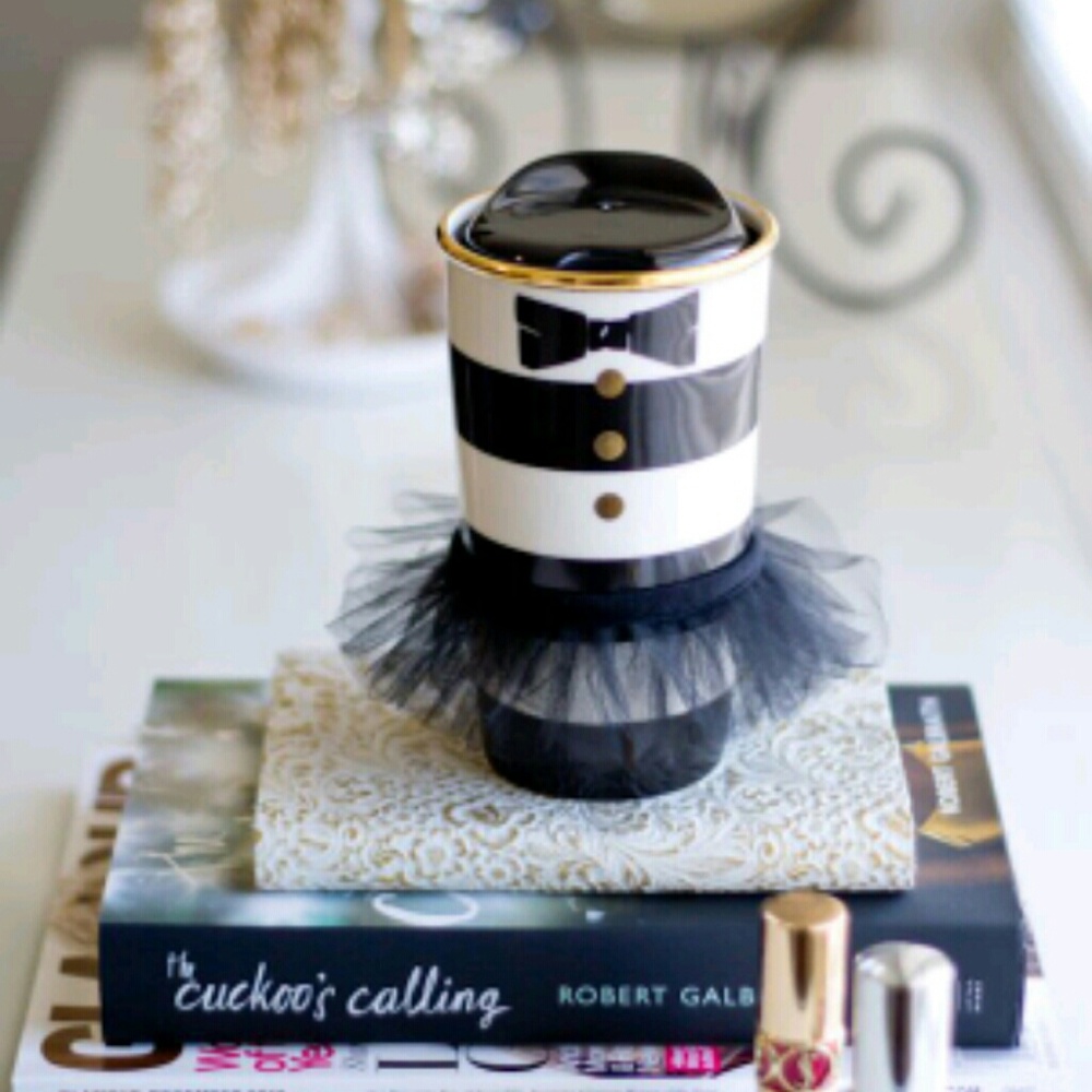 NIB Alice and Olivia Starbucks